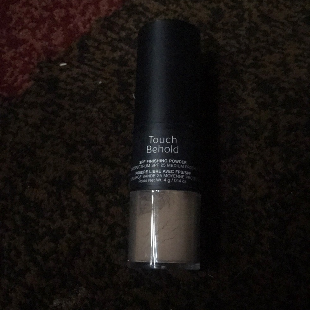 NEW no box Younique SPF Powder Foundation-Med